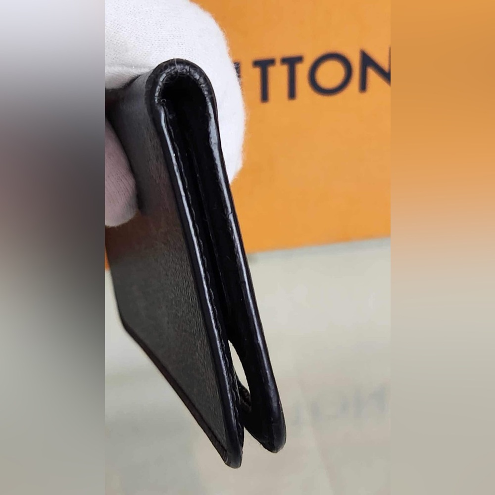 Louis Vuitton Monogram Graphite Iphone Cover/Gend… - image 5